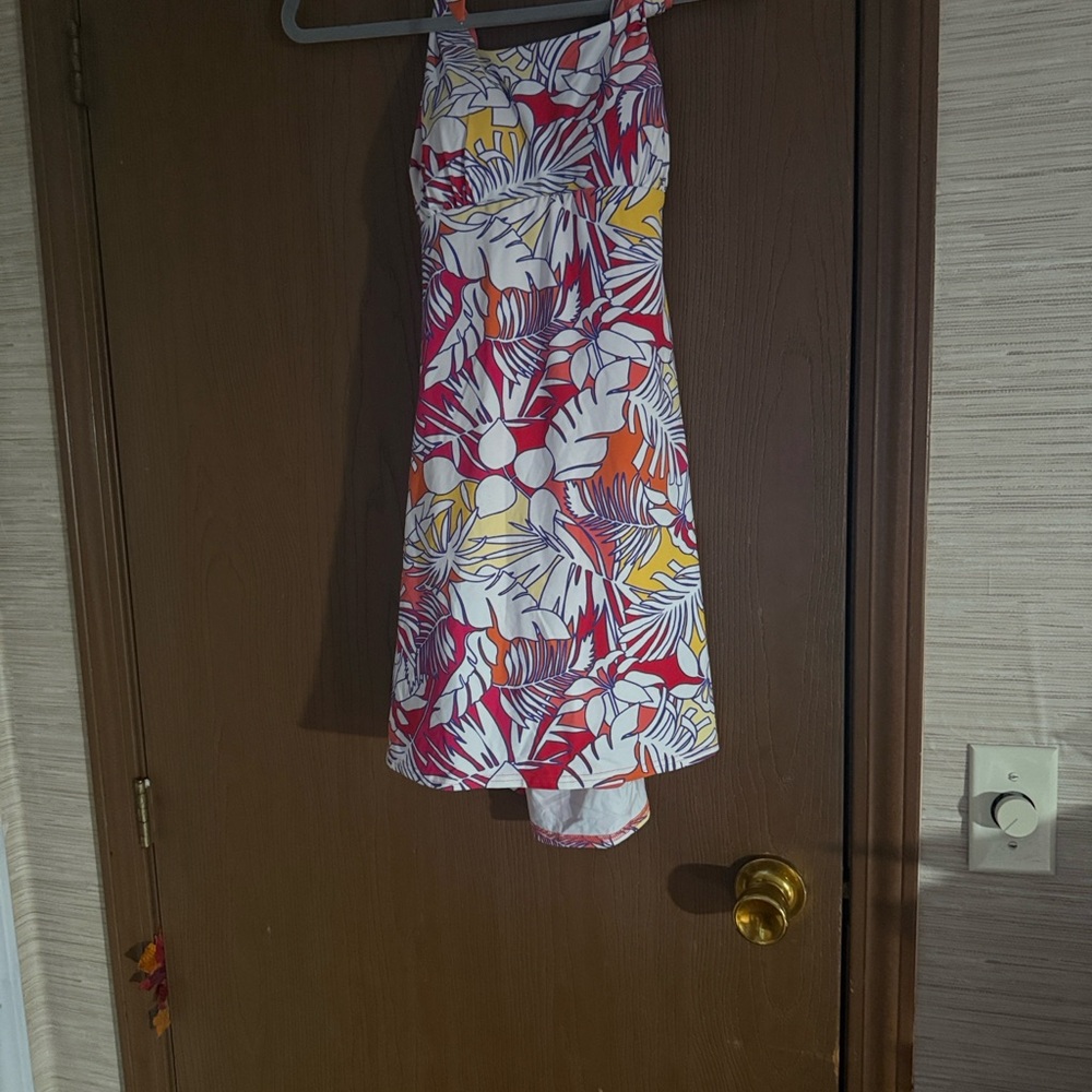 Land’s End Vibrant Tropical Leaf Print bathing suit swim dress - Picture 11 of 13